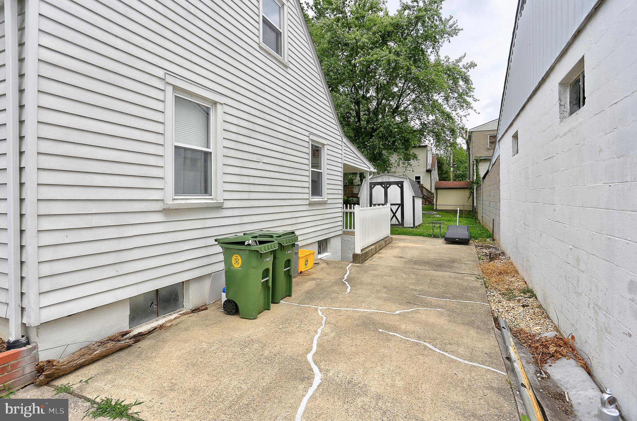 408 Cedar Hill Road Baltimore, MD 21225 - Photo 23 of 31 Gallery Image 23