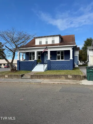 $217,500 | 600 Moore Street, Bristol, VA 24201