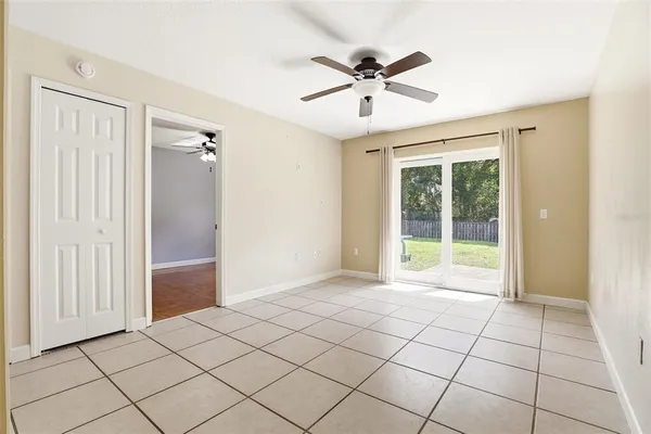 $2,100 | 125 West 5th Street, Chuluota, FL 32766