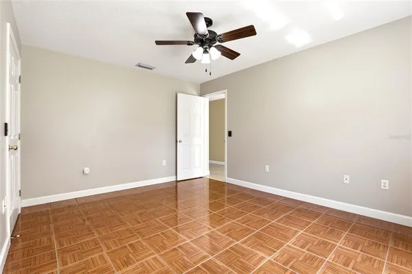 $2,100 | 125 West 5th Street, Chuluota, FL 32766