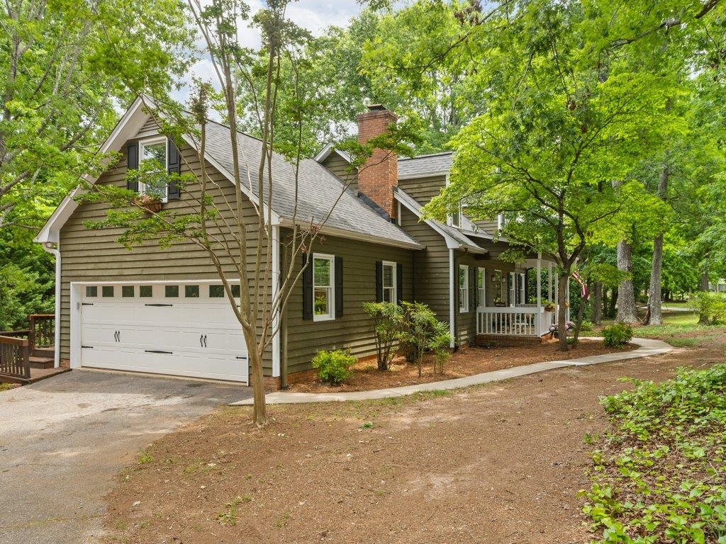 122 Parris Ridge Drive Boiling Springs, SC 29316 - Photo 2 of 49