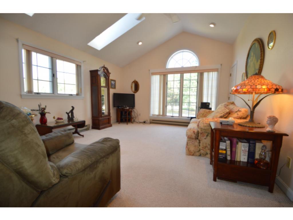 20 Kim Road Salem, NH 03079 - Photo 11 of 19 Gallery Image 11