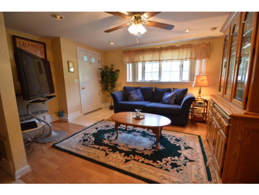 20 Kim Road Salem, NH 03079 - Photo 14 of 19 Gallery Image 14