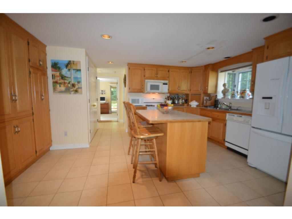 20 Kim Road Salem, NH 03079 - Photo 15 of 19 Gallery Image 15