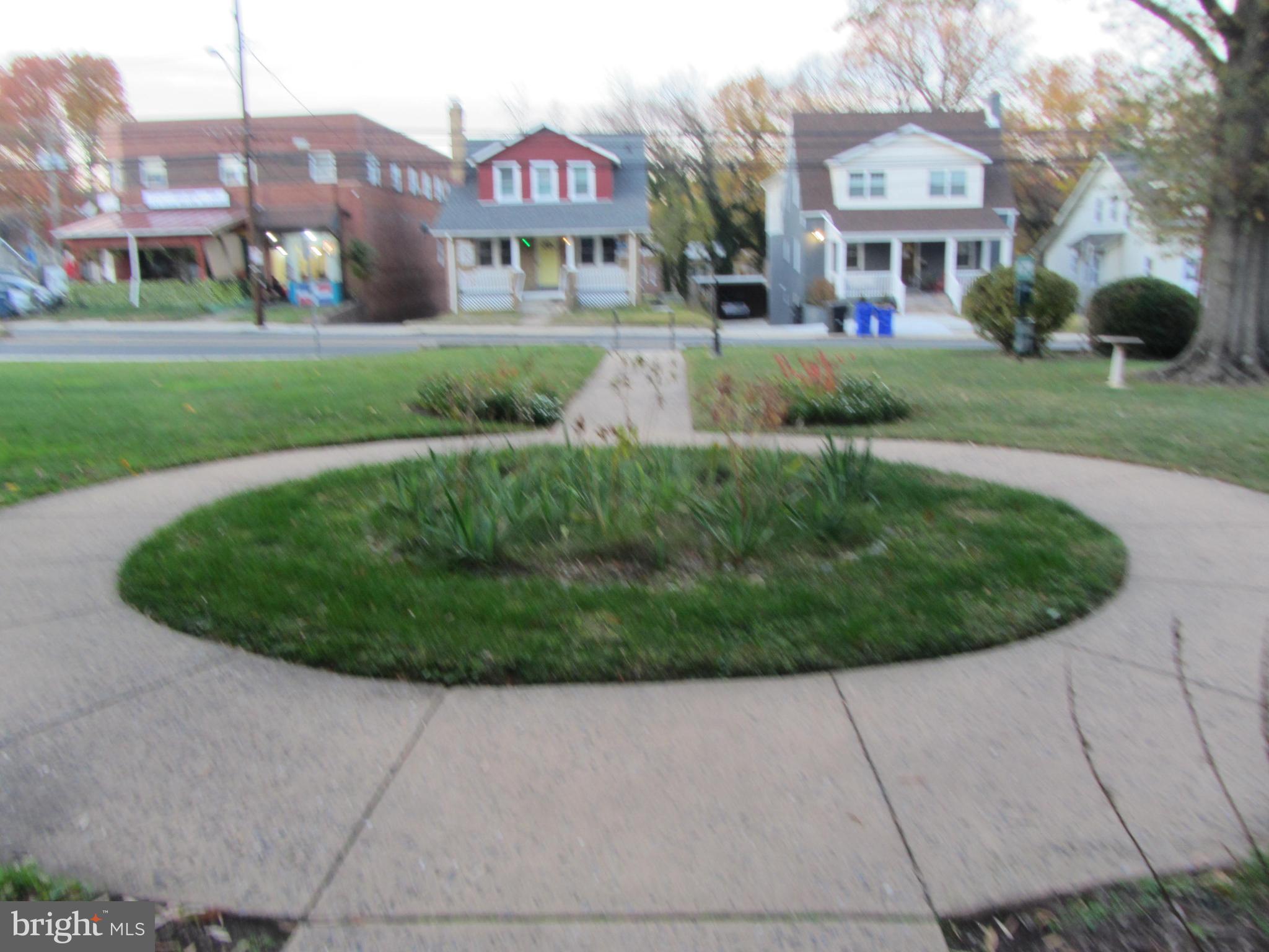 614 Sligo Avenue, Unit 303 Silver Spring, MD 20910 - Photo 5 of 31 a view of a street with a house