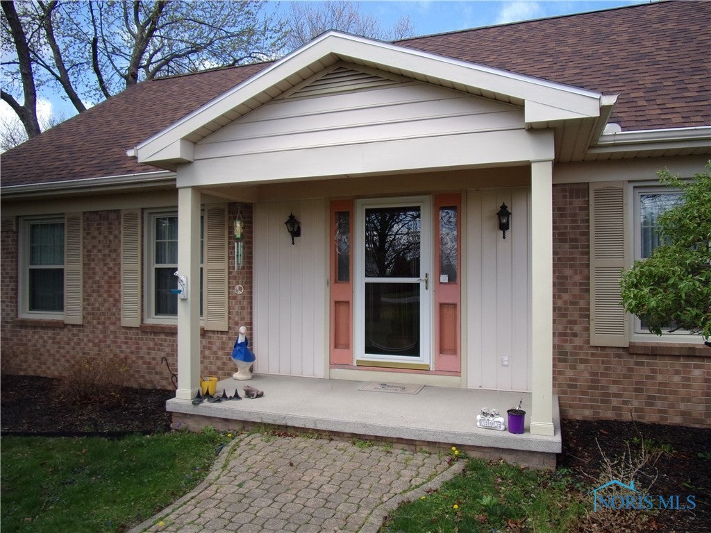 3525 Brown Road Oregon, OH 43616 - Photo 2 of 49 Gallery Image 2