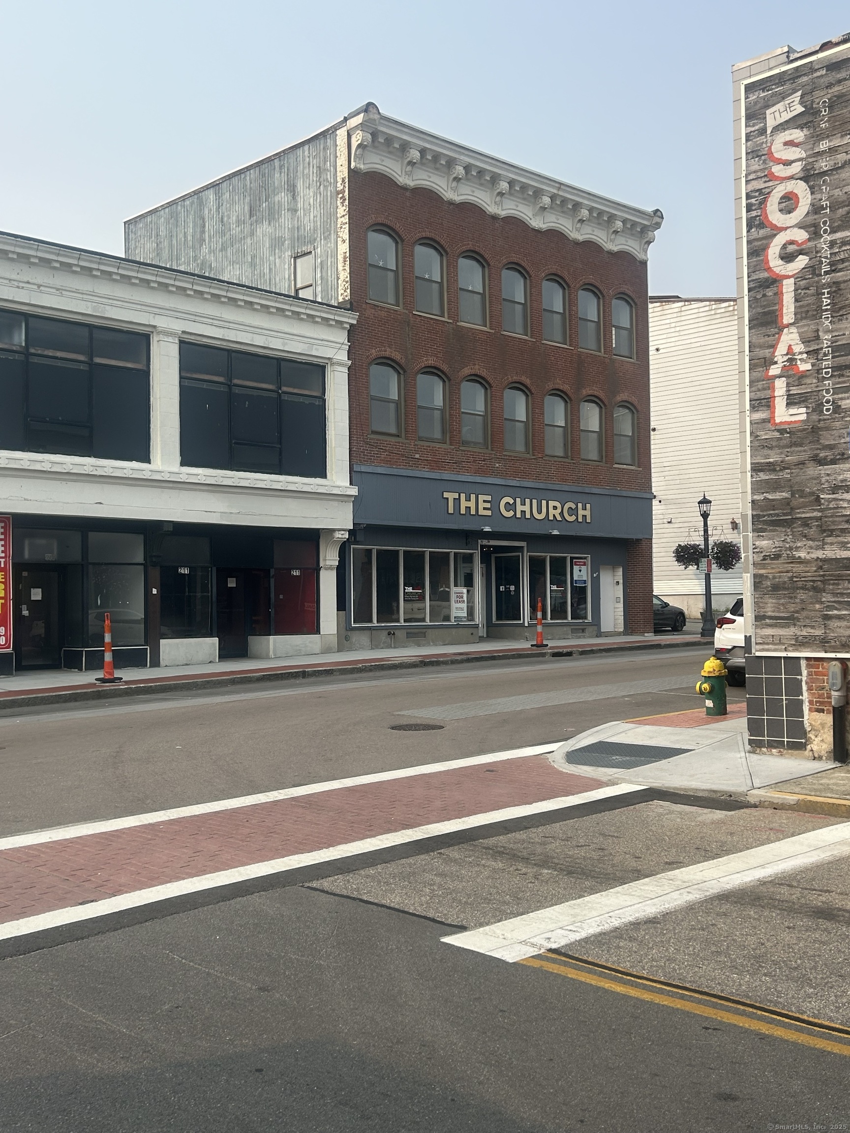 207 Bank Street, Unit 202 New London, CT 06320 - Photo 14 of 20