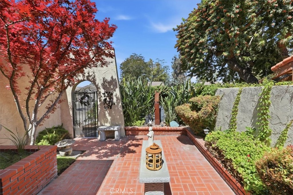 5474 Quince Street Riverside, CA 92506 - Photo 8 of 50