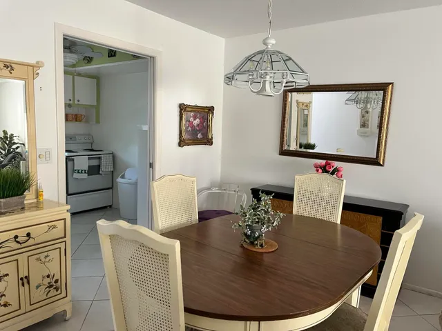 $1,650 | 2980 Crosley Drive East, Unit F, West Palm Beach, FL 33415