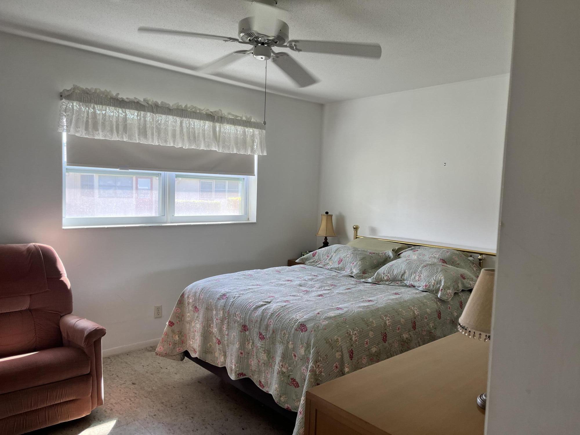 2980 Crosley Drive East, Unit F West Palm Beach, FL 33415 - Photo 5 of 7 IMG_4943