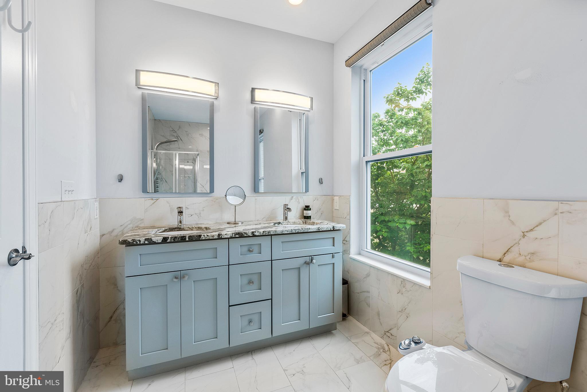 1910 Fernon Street Philadelphia, PA 19145 - Photo 19 of 30