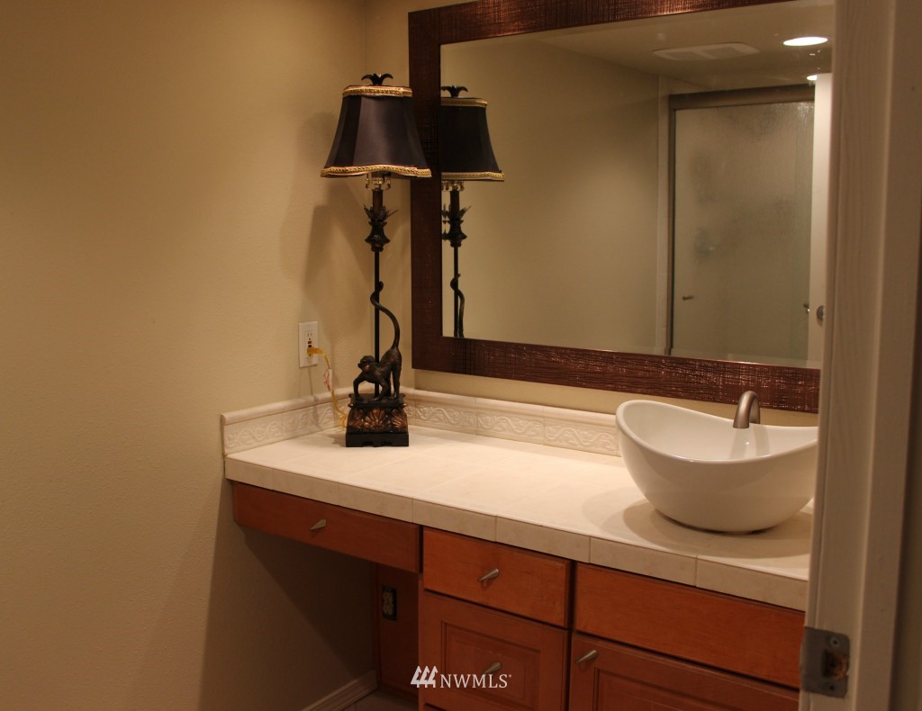 220 218th Place Southwest Bothell, WA 98021 - Photo 14 of 23
