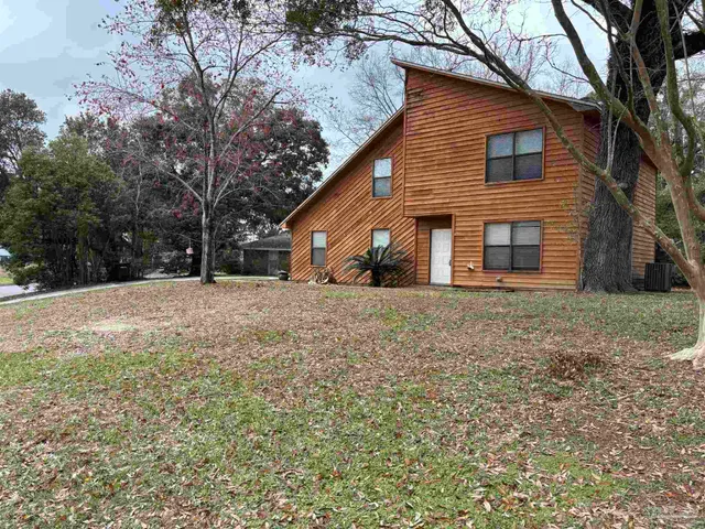 $1,500 | 4153 Aqua Vista Drive, Pensacola, FL 32504