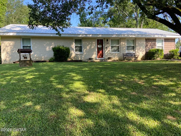 $249,900 | 130 Simmons Street, Henderson, TN 38340