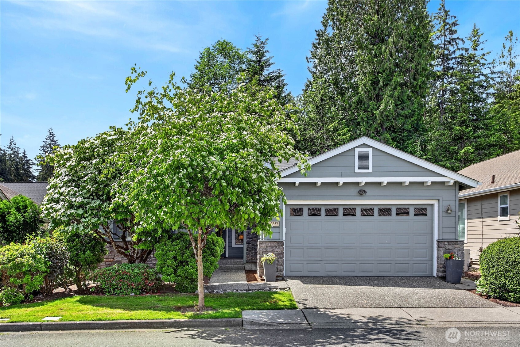12357 Big Leaf Way Northeast Redmond, WA 98053 - Photo 35 of 36