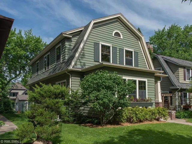 $2,400 | 4840 Upton Avenue South, Unit 2, Minneapolis, MN 55410