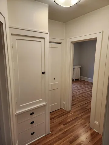 $2,400 | 4840 Upton Avenue South, Unit 2, Minneapolis, MN 55410