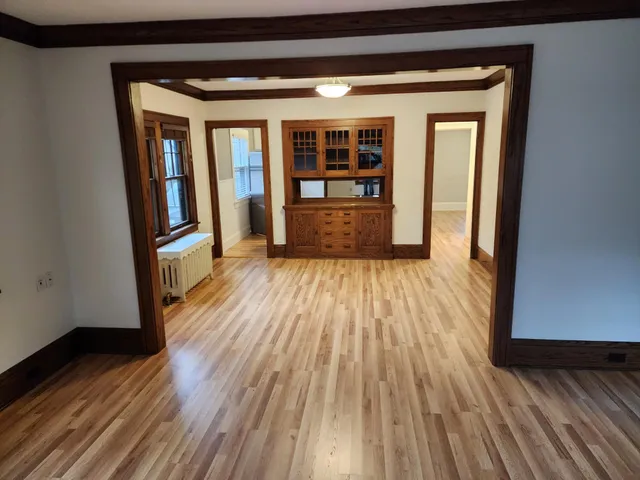 $2,400 | 4840 Upton Avenue South, Unit 2, Minneapolis, MN 55410