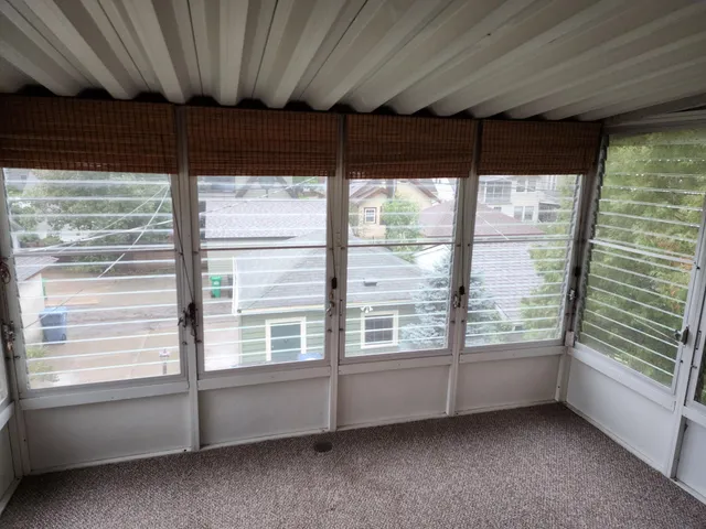 $2,400 | 4840 Upton Avenue South, Unit 2, Minneapolis, MN 55410