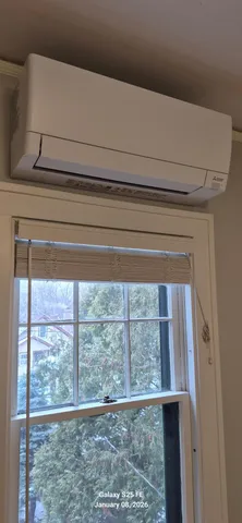 $2,400 | 4840 Upton Avenue South, Unit 2, Minneapolis, MN 55410