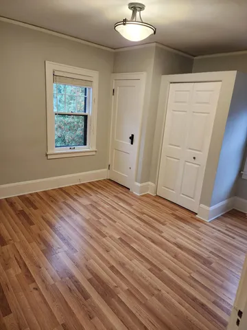 $2,400 | 4840 Upton Avenue South, Unit 2, Minneapolis, MN 55410