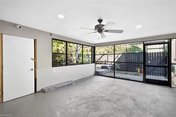 $189,000 | 7123 Penner Lane, Unit 6, Fort Myers, FL 33907