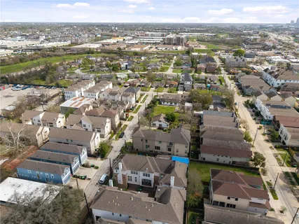 $475,000 | 5229 Petty Street, Unit A, Houston, TX 77007