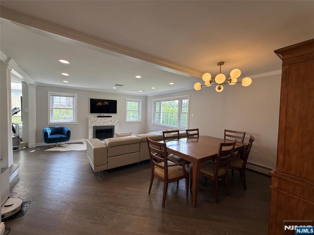 121 Newcomb Road Tenafly, NJ 07670 - Photo 5 of 28