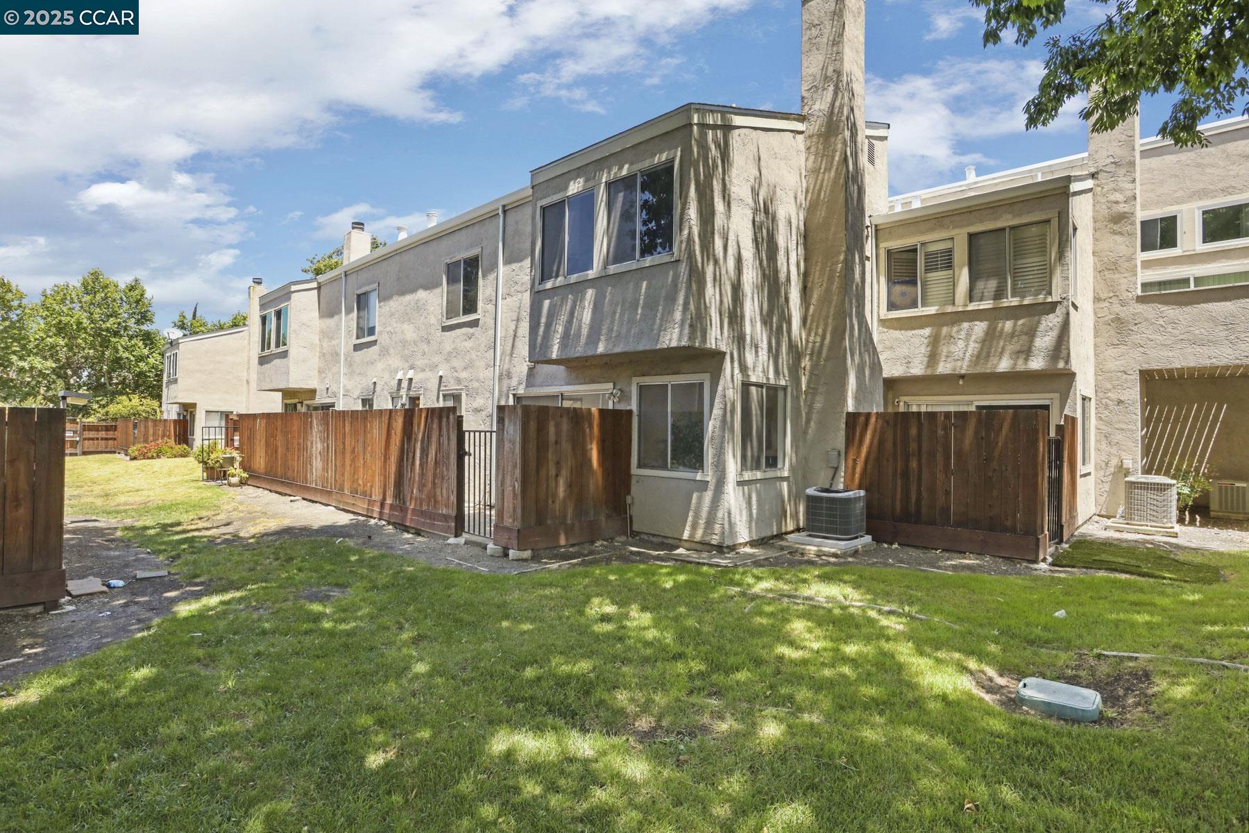 3712 Willow Pass Road, Unit 29 Concord, CA 94519 - Photo 1 of 1 Gallery Image 1
