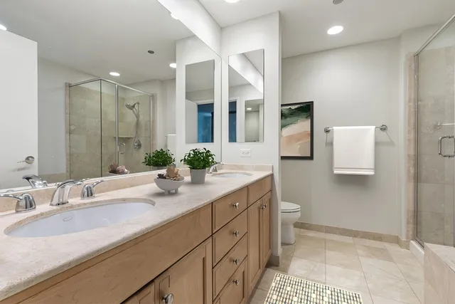 $3,000 | 600 North Lake Shore Drive, Unit 1703, Chicago, IL 60611