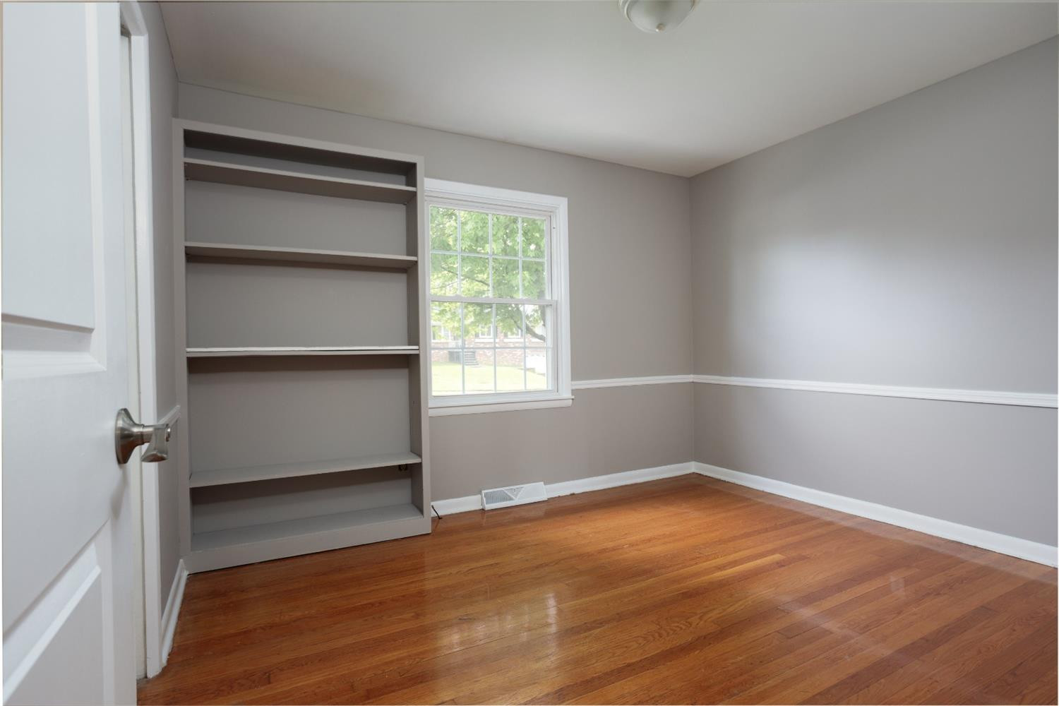 757 Kingston Road Lexington, KY 40505 - Photo 7 of 15 Photo 7