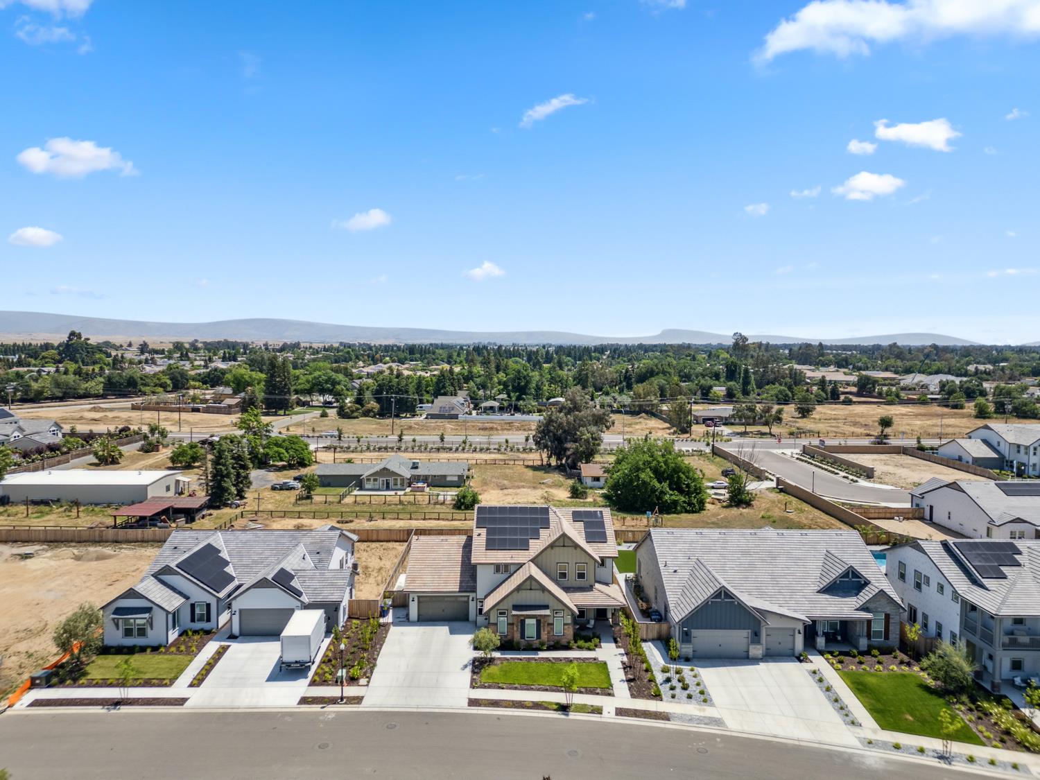 1765 North Renn Avenue Clovis, CA 93619 - Photo 42 of 50 a view of a city