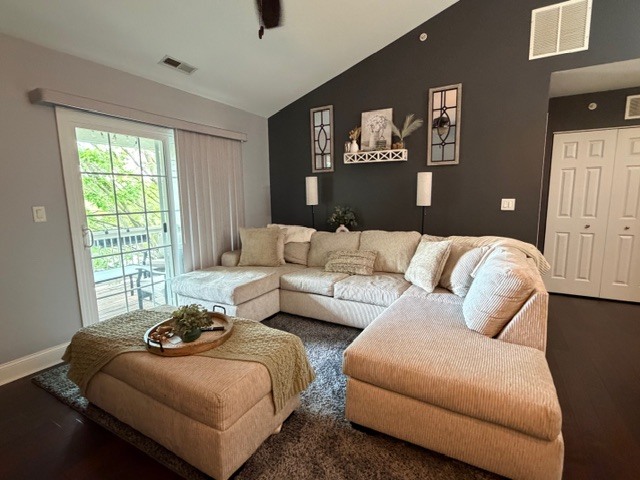 4459 Timber Ridge Court, Unit 101 Joliet, IL 60431 - Photo 9 of 27 Gallery Image 9