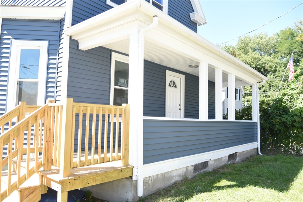 15 Riverview Place Chicopee, MA 01013 - Photo 2 of 18