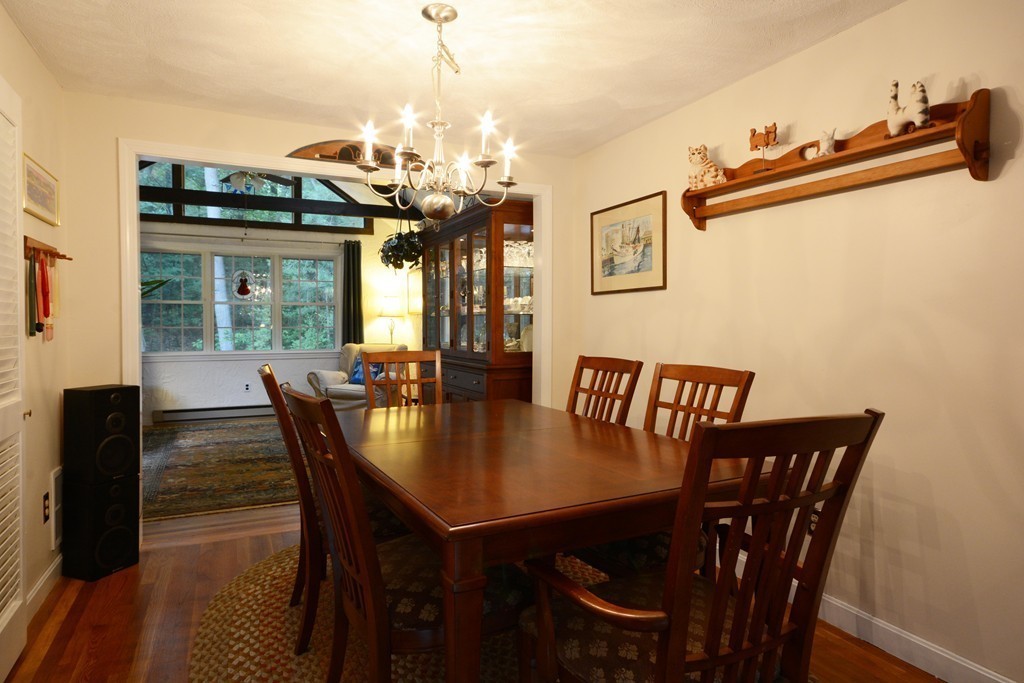 7 Pennock Road Chelmsford, MA 01824 - Photo 5 of 26