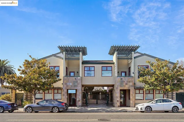 $629,000 | 6555 Shattuck Avenue, Oakland, CA 94609