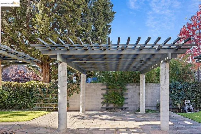 $629,000 | 6555 Shattuck Avenue, Oakland, CA 94609