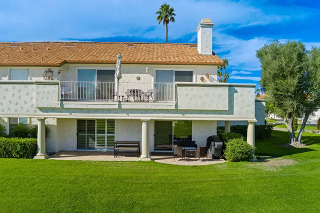 $529,000 | 270 Vista Royale Circle East, Palm Desert, CA 92211