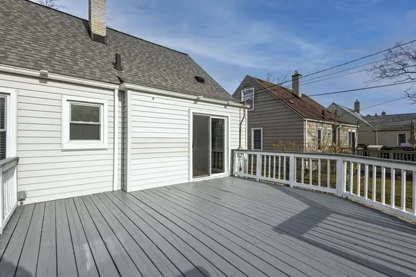 $1,899 | 1608 Whitcomb Avenue, Royal Oak, MI 48073