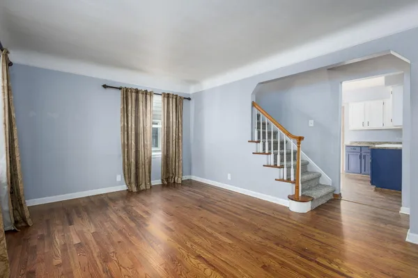 $1,899 | 1608 Whitcomb Avenue, Royal Oak, MI 48073