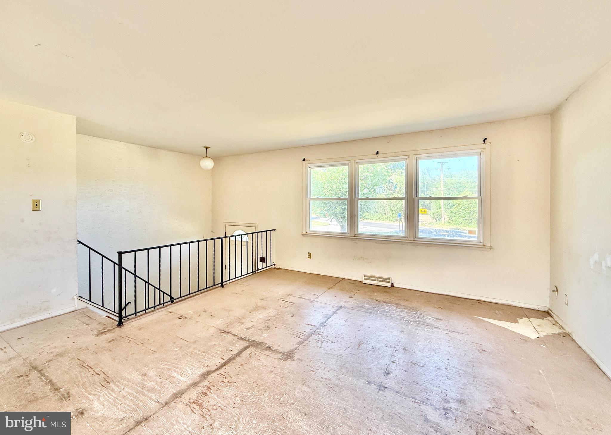 2020 Union Road Vineland, NJ 08361 - Photo 3 of 26