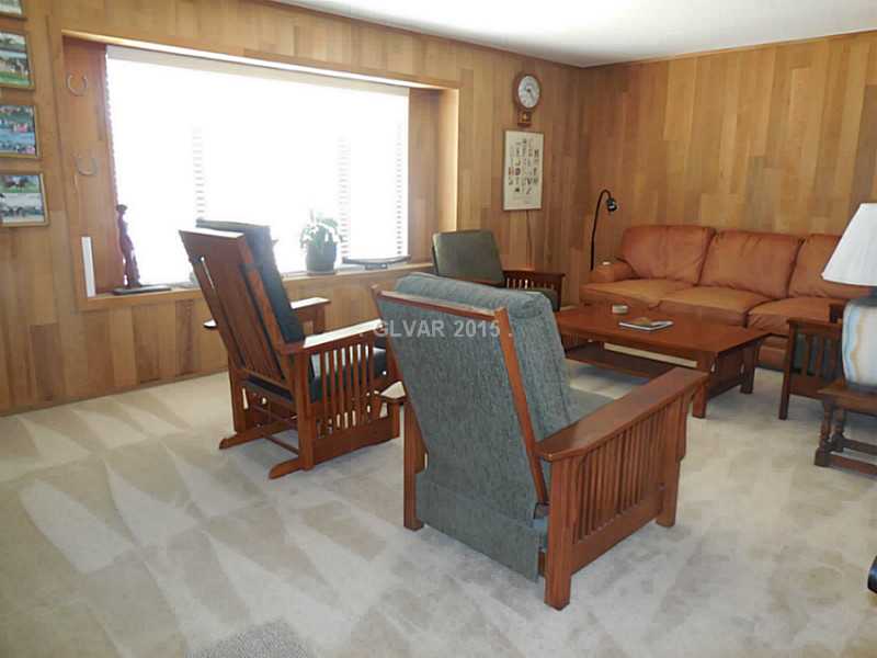 6681 Vigo Road Las Vegas, NV 89146 - Photo 12 of 23 Den.