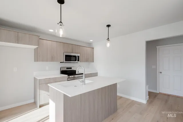 $360,990 | 219 Moose Street, Horseshoe Bend, ID 83629