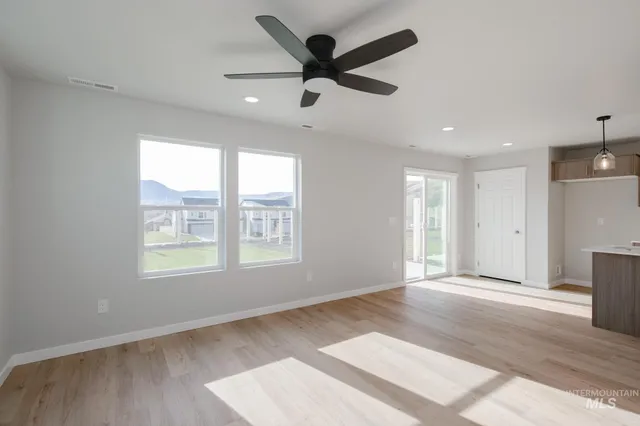 $360,990 | 219 Moose Street, Horseshoe Bend, ID 83629