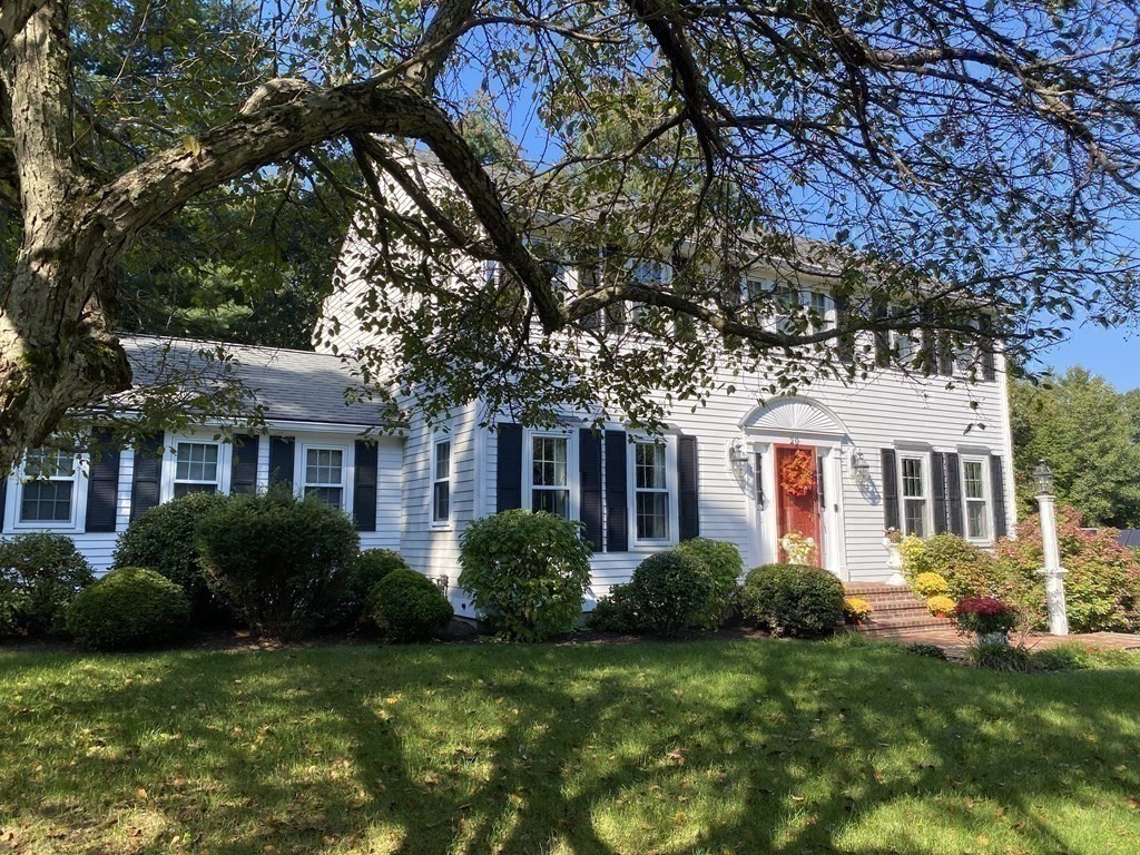 20 Clark Circle Hanover, MA 02339 - Photo 28 of 35