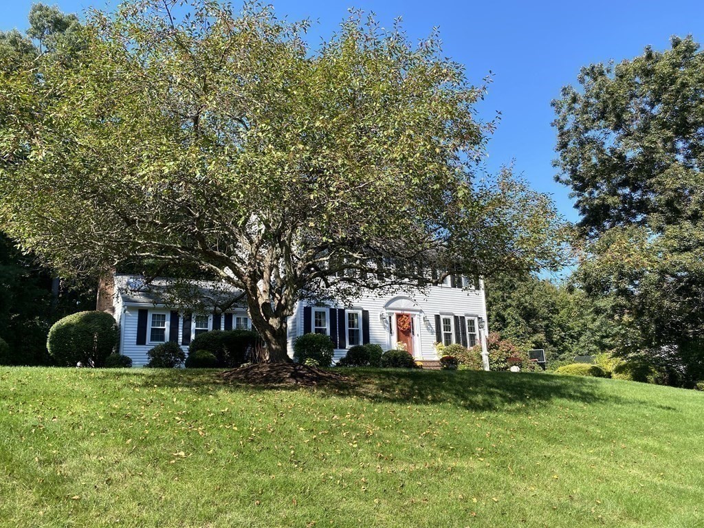 20 Clark Circle Hanover, MA 02339 - Photo 29 of 35