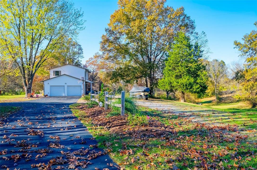 20649 Rothe Road Jerseyville, IL 62052 - Photo 2 of 26