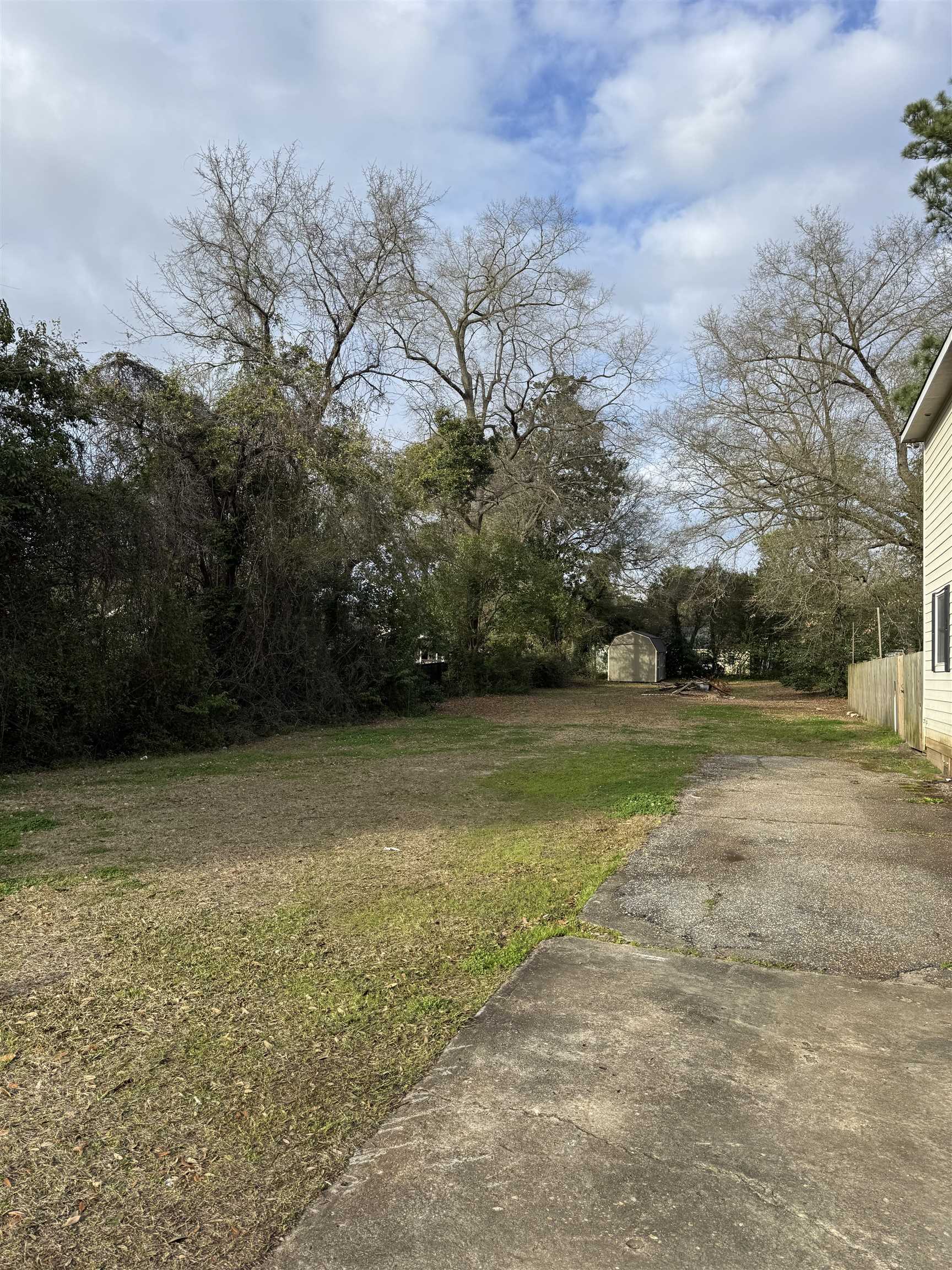 1114 Front Street Georgetown, SC 29440 - Photo 5 of 12