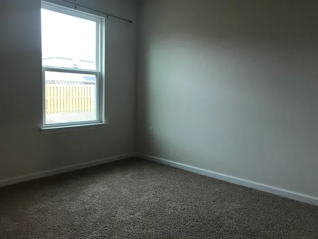 $2,300 | 839 Moorhen Way, Crestview, FL 32539