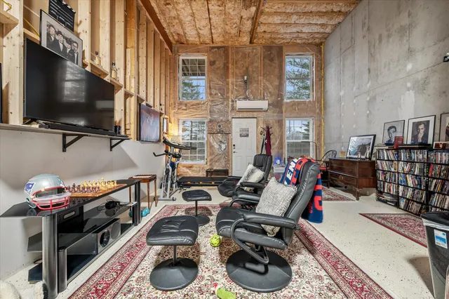 $399,000 | 58 River Village Drive, Unit 58, Milford, ME 04461